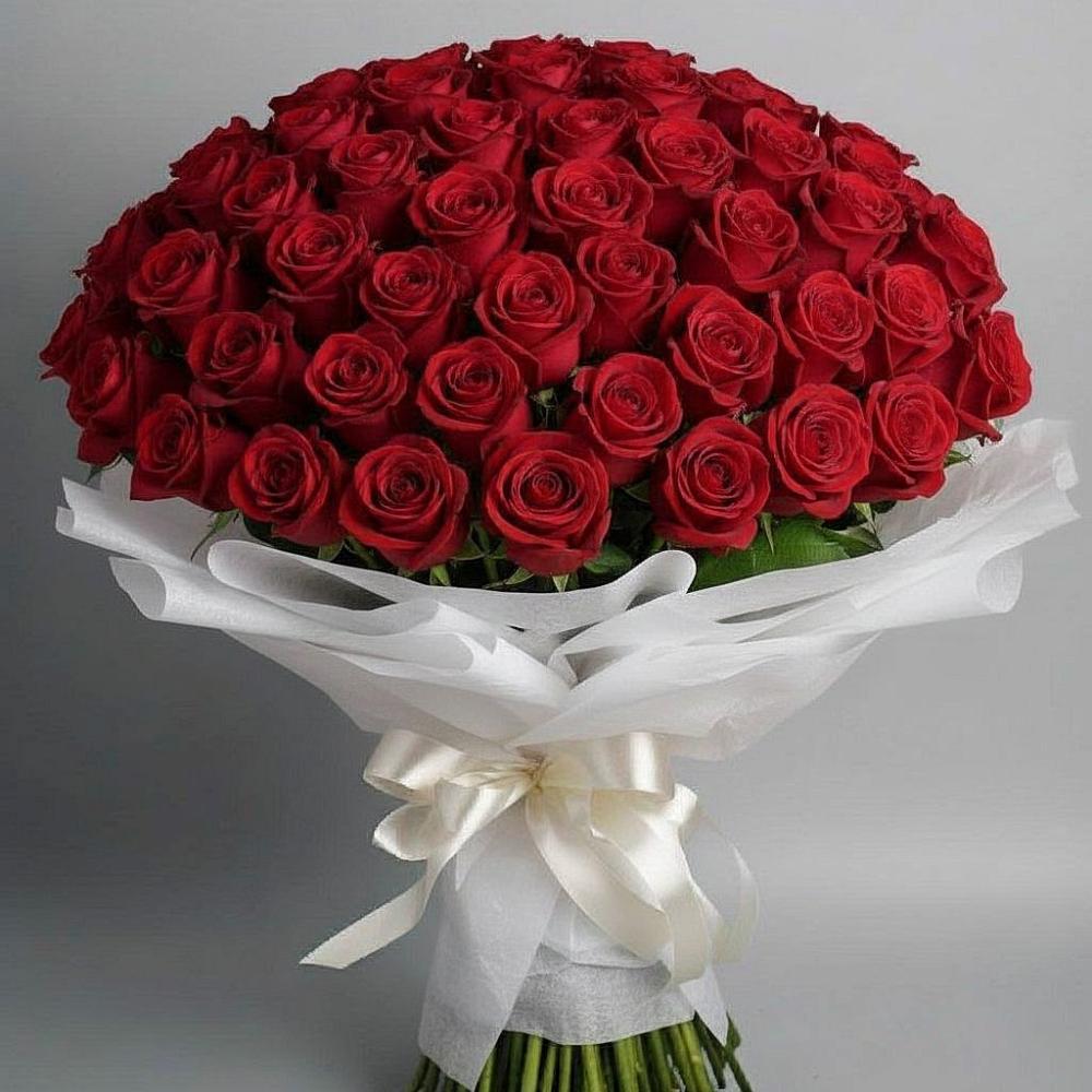 Букет 101 Красная роза Блэк Мэджик в Хохряки
