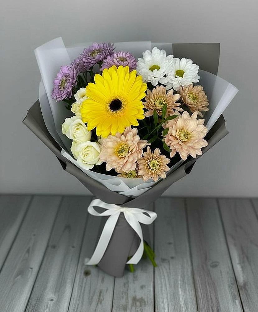 Букет цветов из: Розы, Герберы и Хризантемы в Хохряки