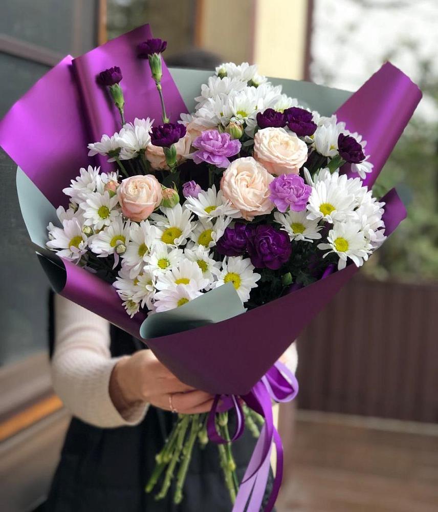 Букет цветов из: Хризантемы, Гвоздики и Розы в Хохряки