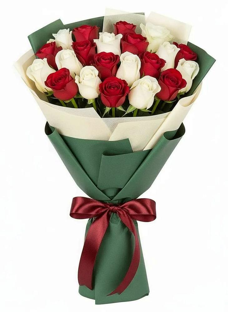 Букет Микс из красных и белых роз в Хохряки
