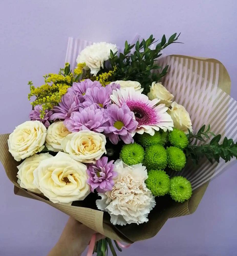 Букет цветов из: Хризантемы, Розы, Гвоздики и Герберы в Хохряки