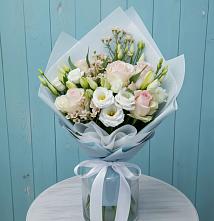 Букет цветов из:  Розы и Лизиантусы в Хохряки